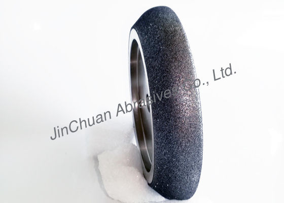 A faixa de madeira viu o CBN apontar as rodas nenhum perfil da perda durante a moedura