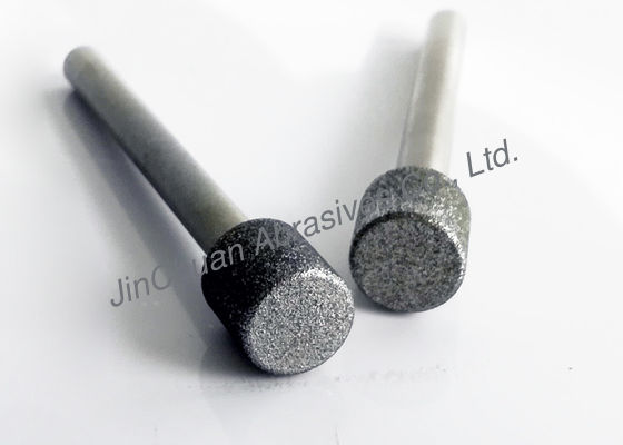 Pontos montados de moedura internos dos pinos do CBN do HSS usados para o furo interno que mói e que aponta