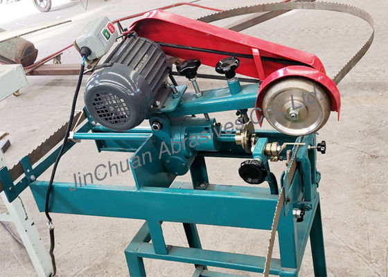 A faixa MR111 automática viu a máquina de moedura verde de aço do apontador/engrenagem do Woodworking